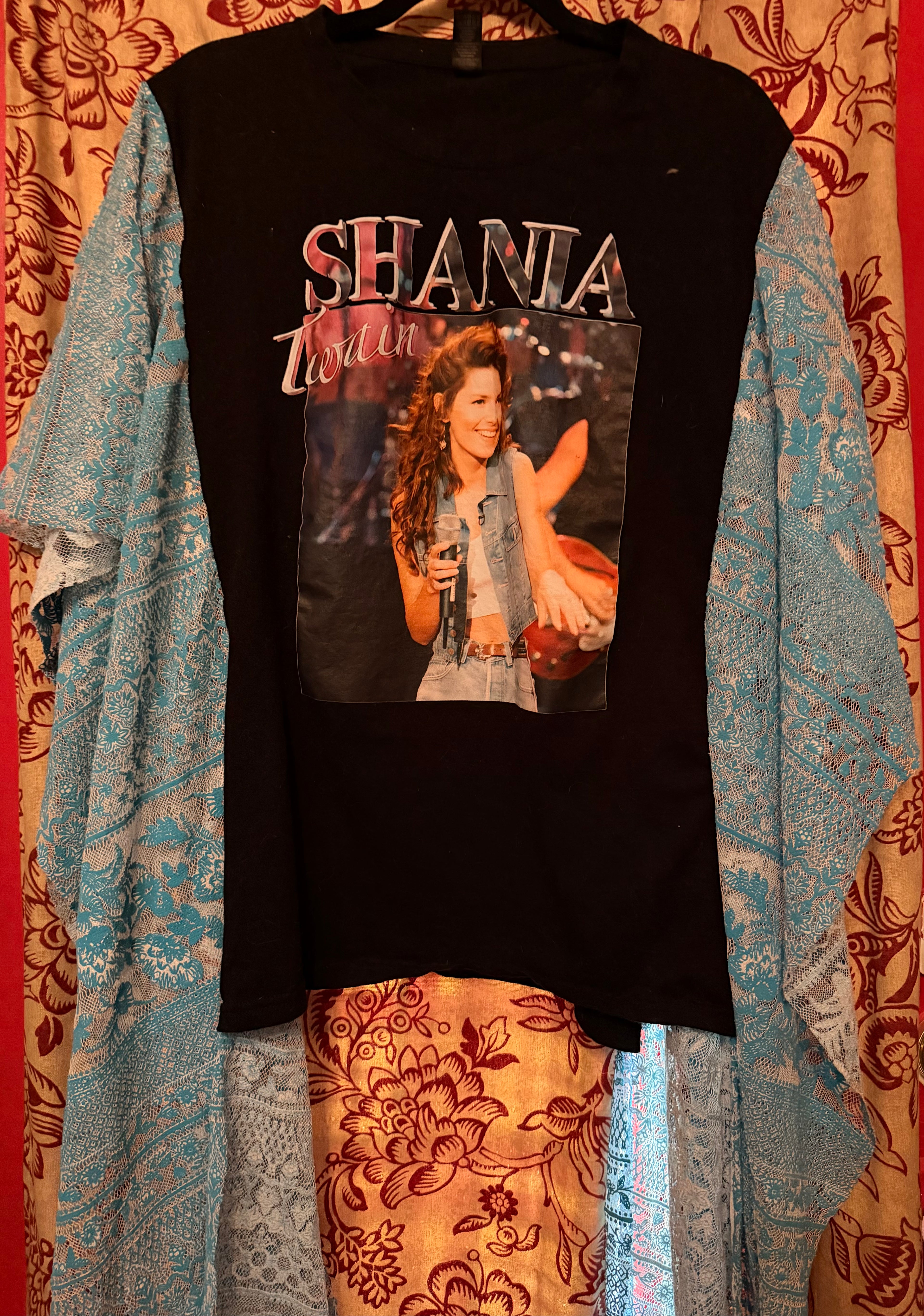 Shania shirt