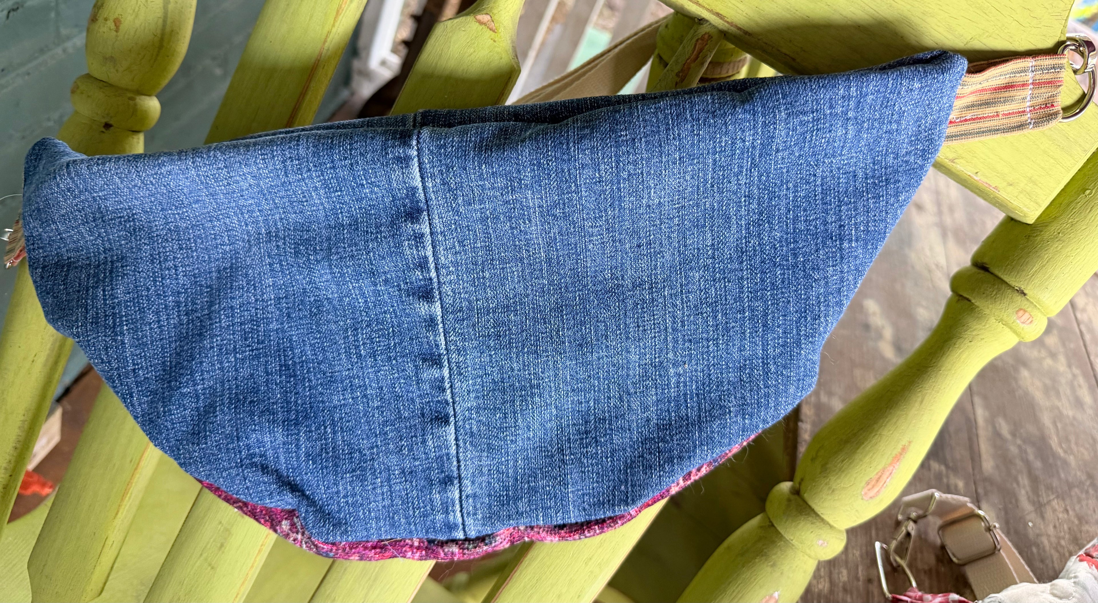 Small bum bag