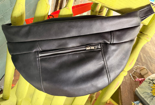 Harley Davidson pure leather bum bag