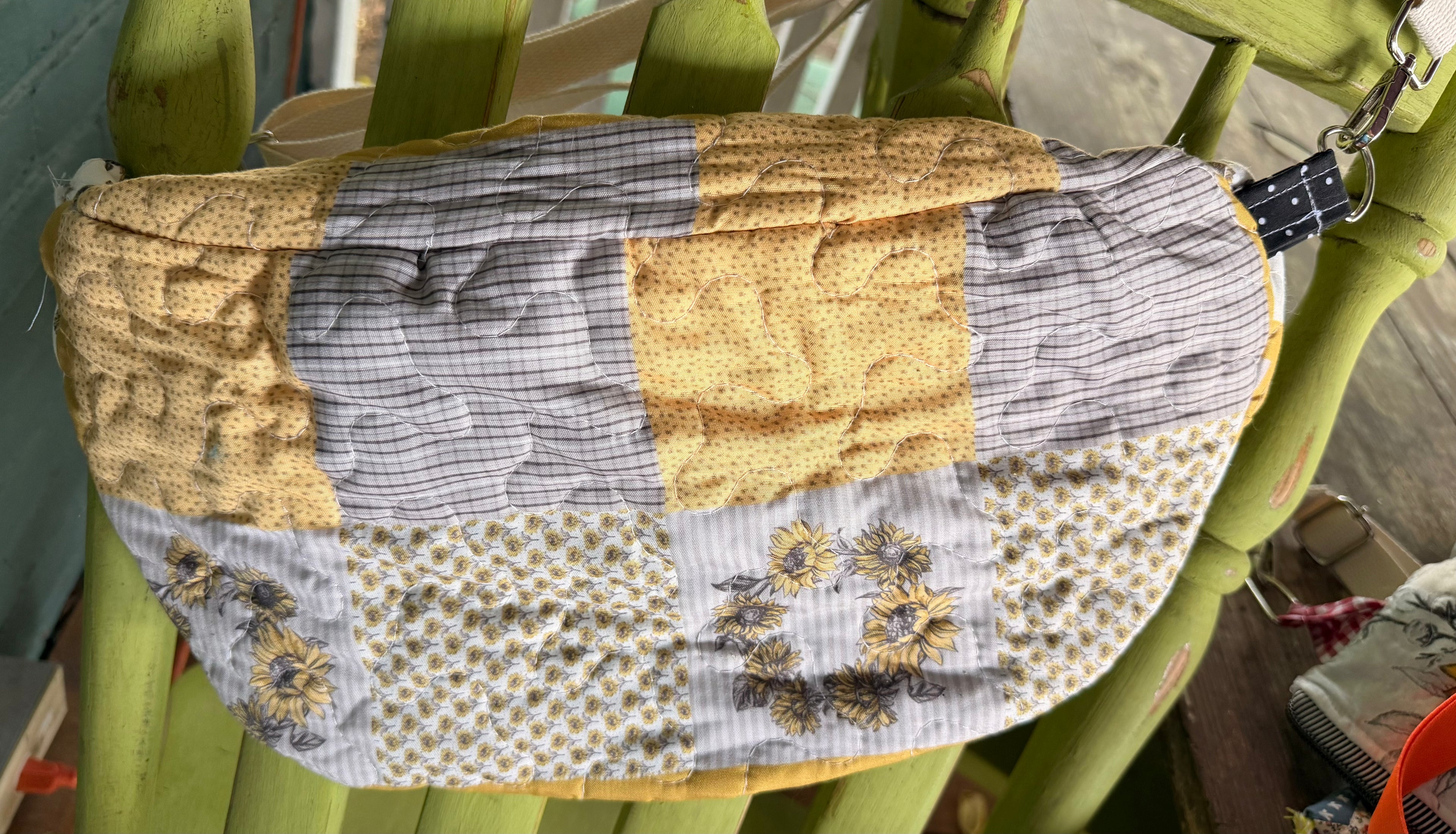 Large bum bag