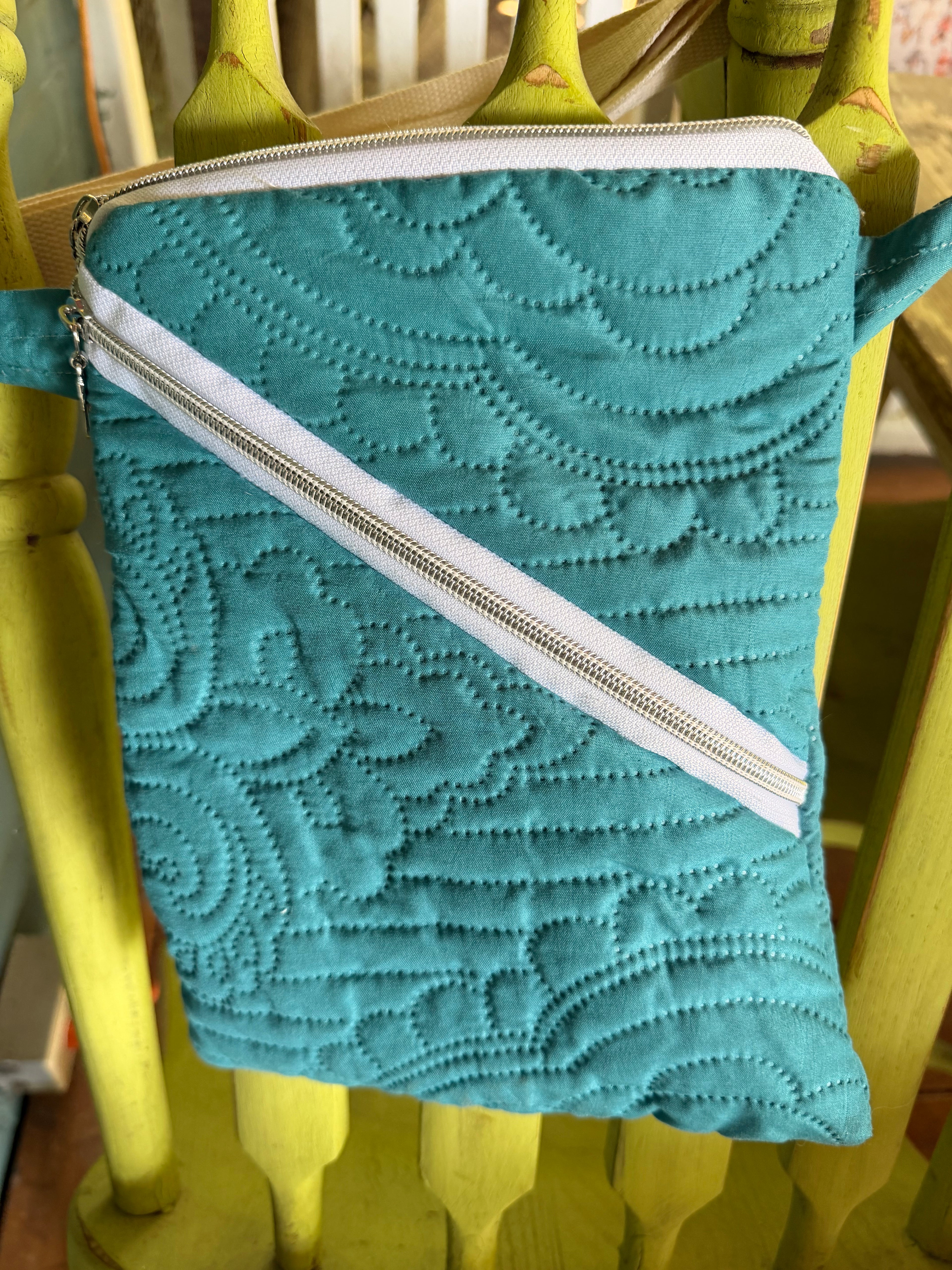 Small crossbody bag