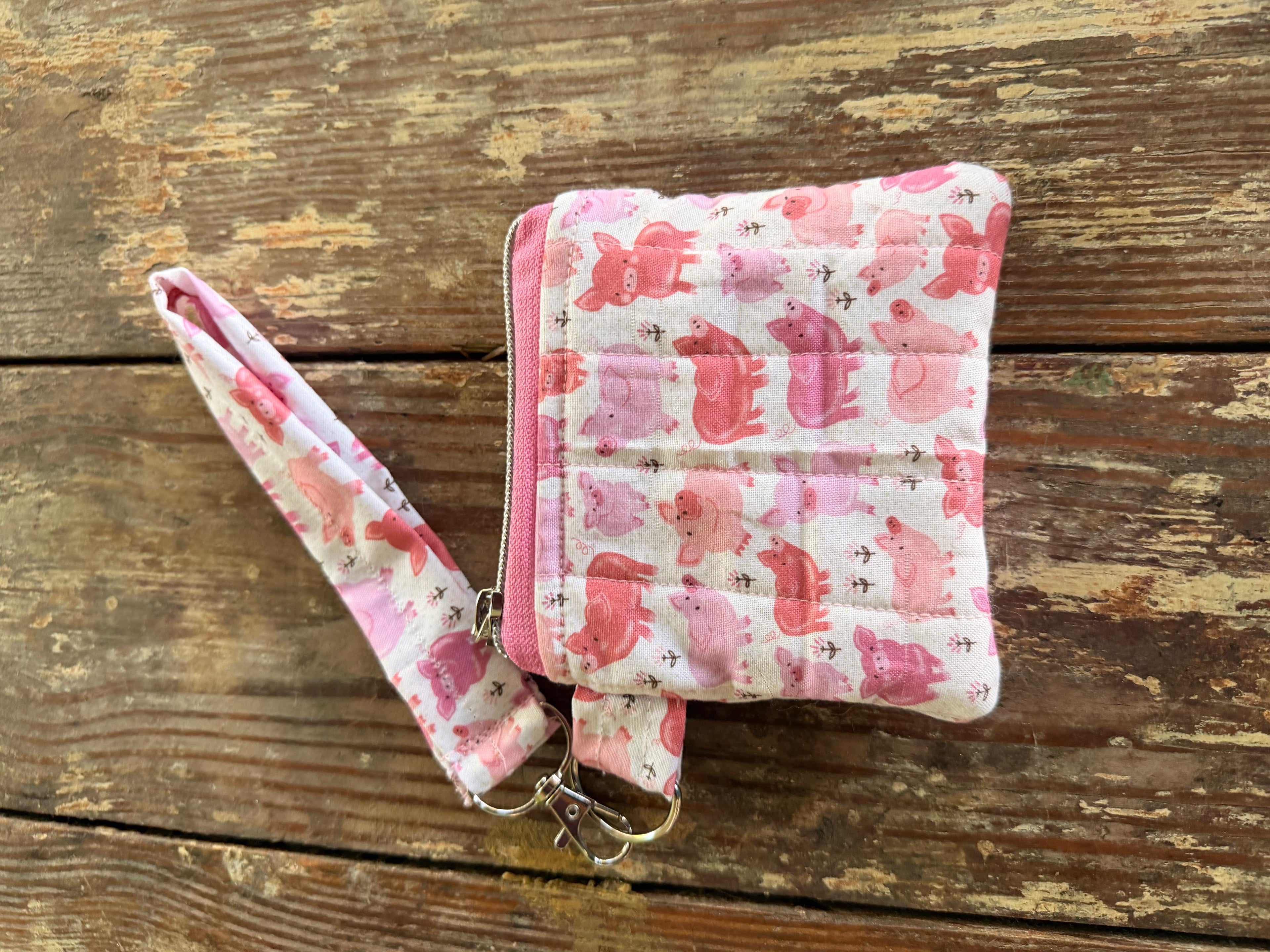 Small coin purse with wristlet